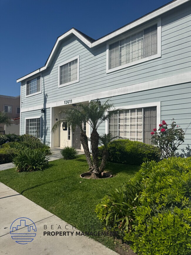 Foto del edificio - 13611 Kornblum Ave.