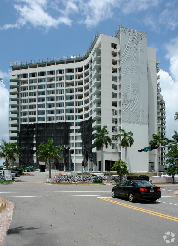 Mirador Condos South 1000 West Ave Miami Beach, FL Apartments for