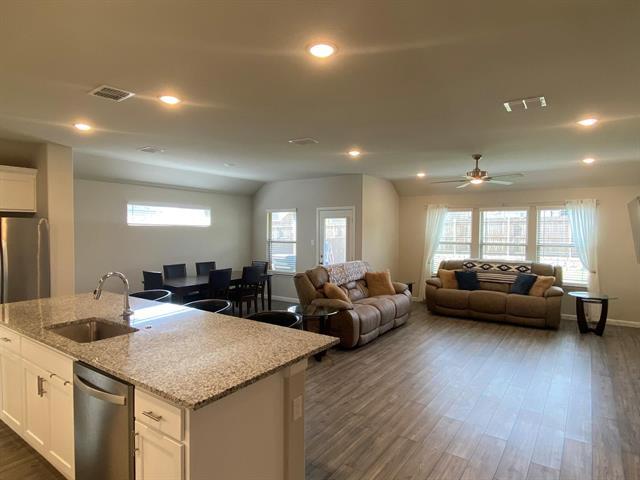 620 Shade Tree Way - 4