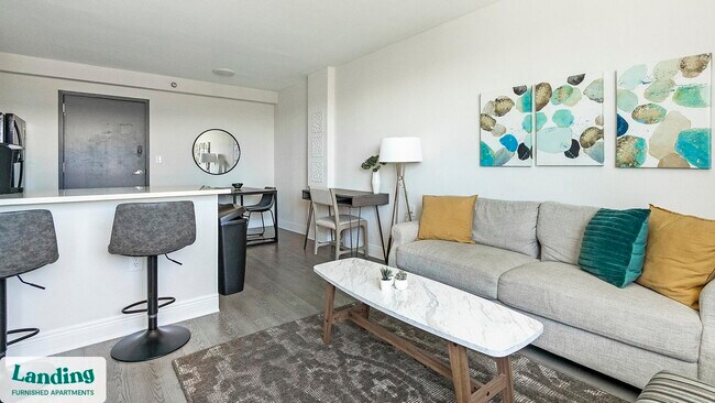 Building Photo - 305 Dr. M.L.K. Jr St S