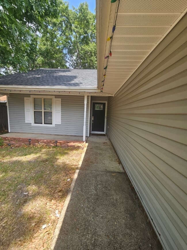 Foto del edificio - 509 Auburndale Ln