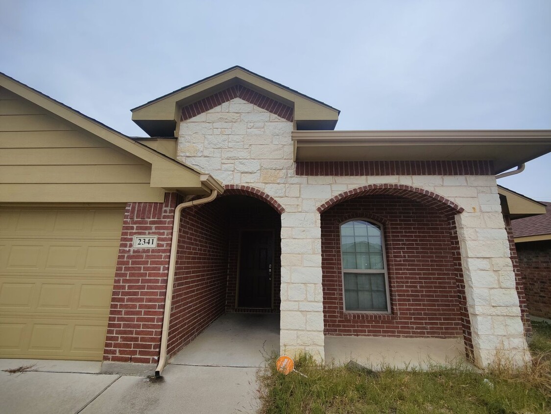 Primary Photo - 4 Bedroom Single Family Home in Fort Worth