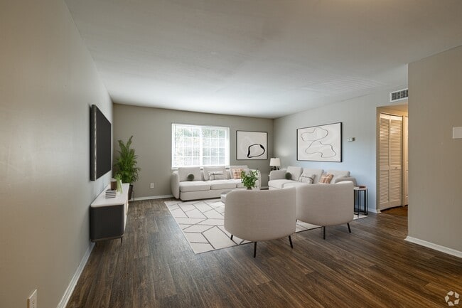 Building Photo - Eagle Trace Apartments