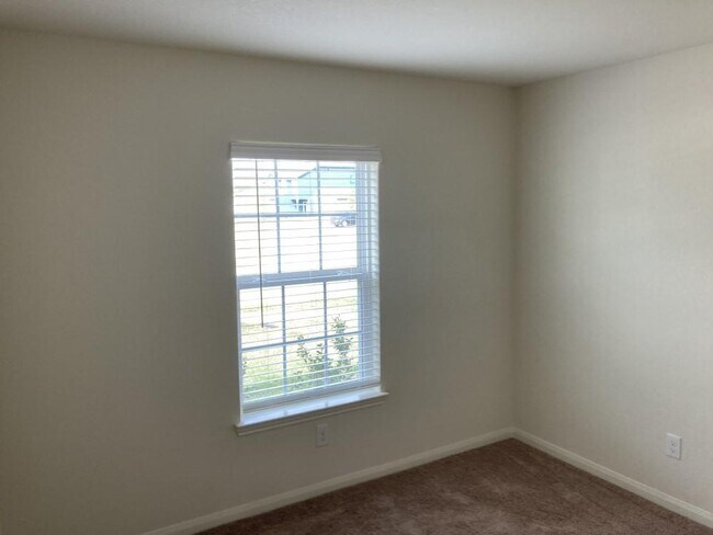 Foto del edificio - 8418 Hannah Rd