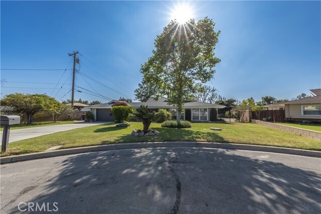 Building Photo - 4661 Woodhaven Dr