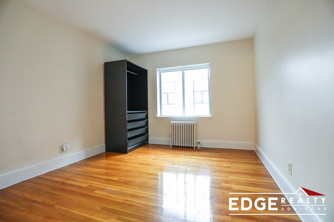 Foto del edificio - 40 Highland Ave