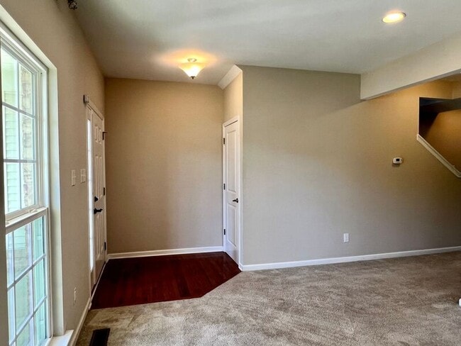 Building Photo - 5125 Kenmare Loop