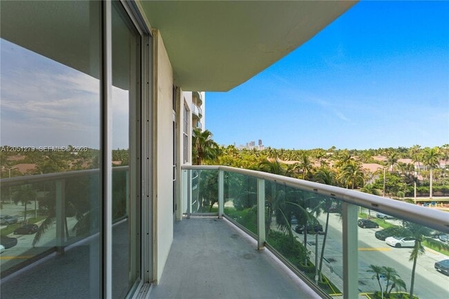 Photo - 19390 Collins Ave Apartment