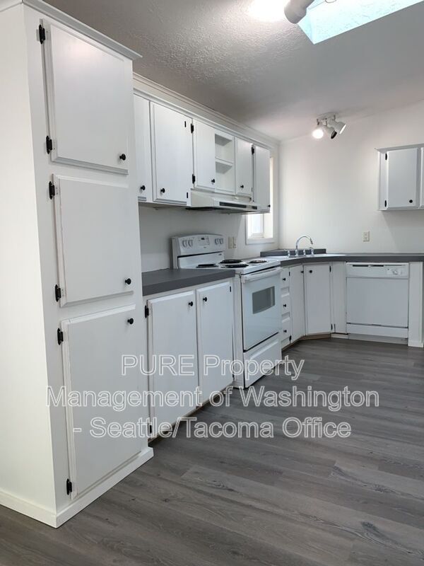 Foto del edificio - 16008 34th St E