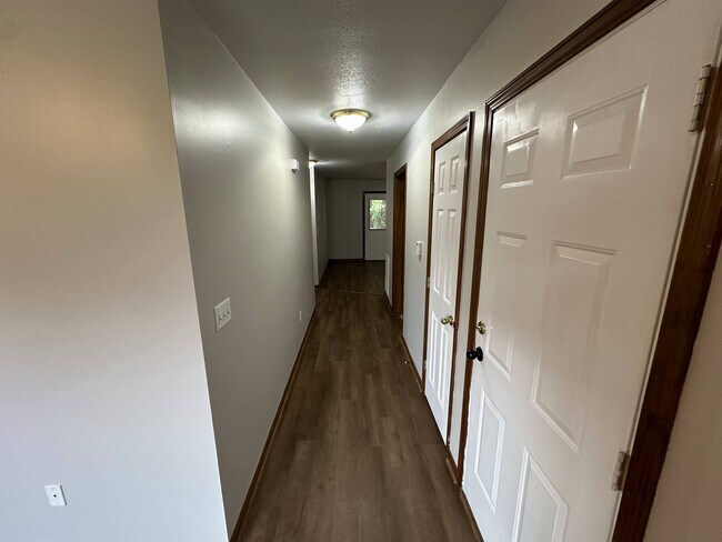 Building Photo - 413 Blake Anthony Dr