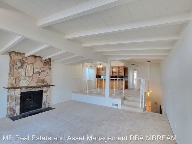 Building Photo - 3 br, 2 bath House - 1529 Steinhart Avenue