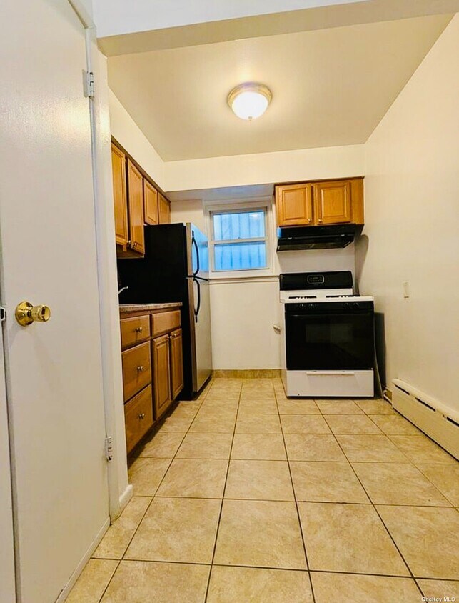 Primary Photo - 48-02 59th St