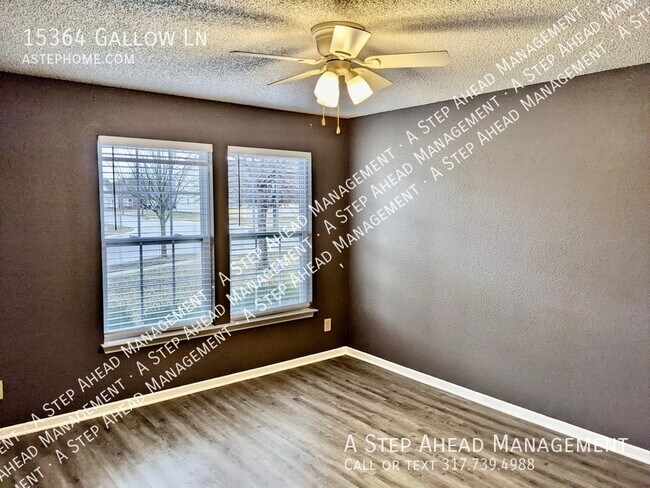 Building Photo - 15364 Gallow Lane-2 bed/2 bath in Noblesville