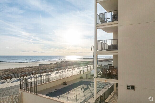 Fotografía del edificio - Shoreview Apartments