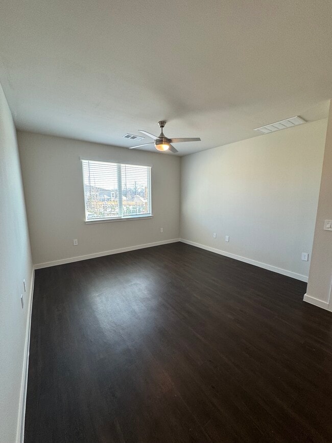 Building Photo - 361 Elevon Pkwy