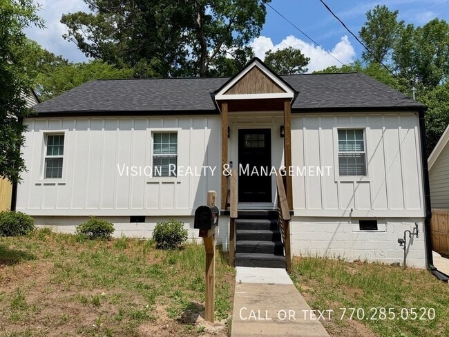 Photo - 1255 Campbellton Rd SW House