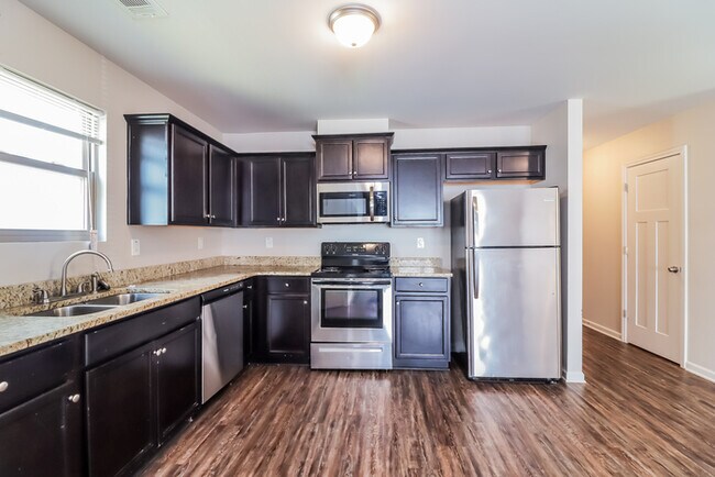 Foto del edificio - 5193 Tew Ln SW