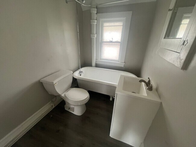 Foto del edificio - 3511 Memphis Ave