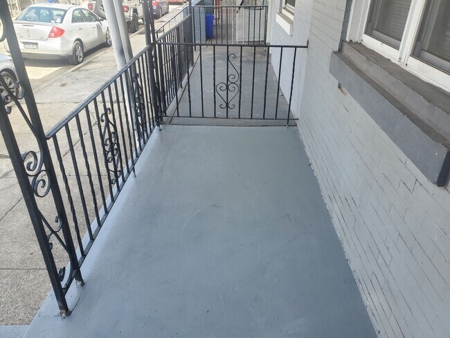 Foto del edificio - 3 Bedroom House in West Philadelpia