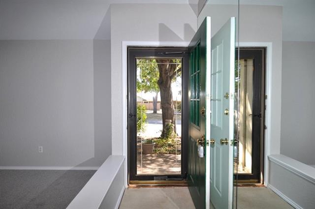 Foto del edificio - 10300 Little Valley Rd