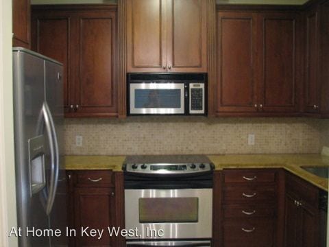 Foto del edificio - 1129 Washington St