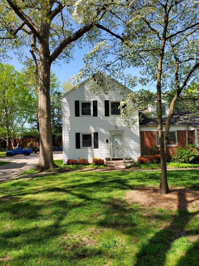 Front exterior - 935 St Marys St