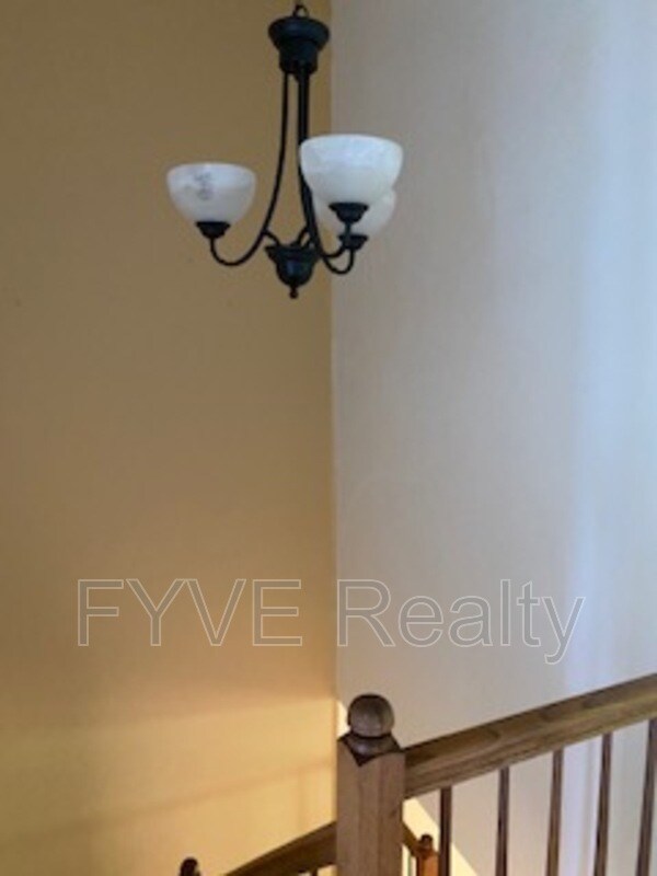 Foto del edificio - 836 Faraway Ct