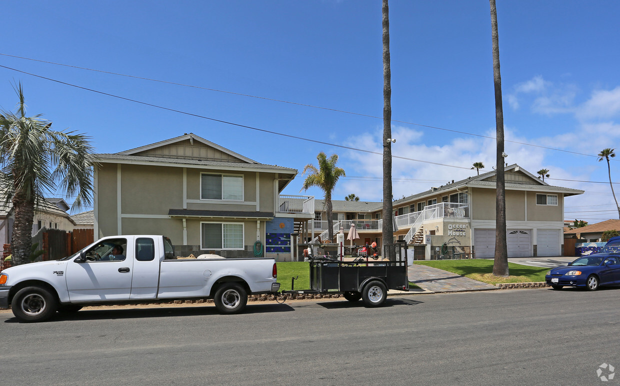 Building Photo - Ocean House