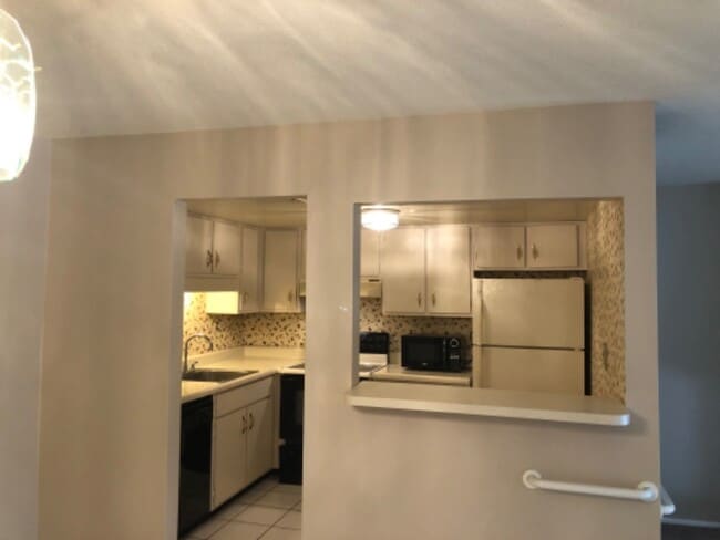 Photo - 200 Maitland Ave Apartment