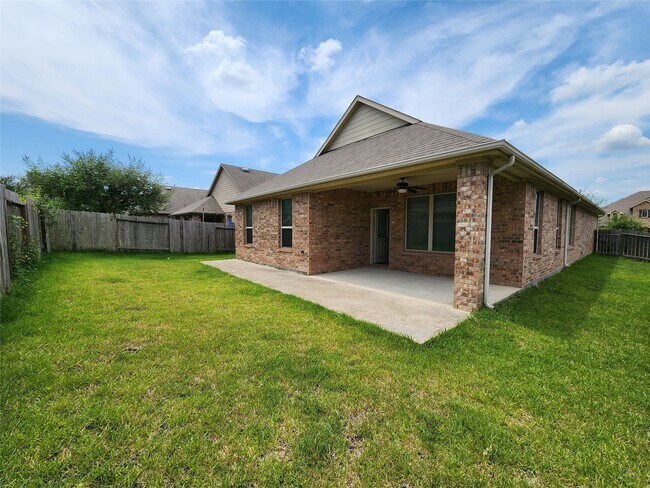Foto del edificio - 22115 Dove Valley Ln