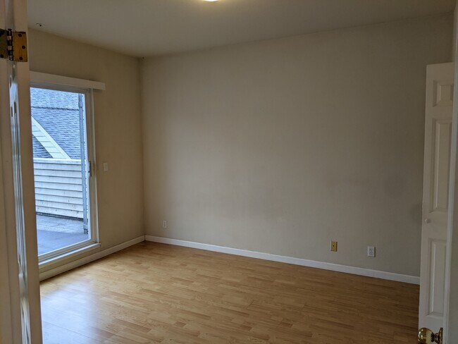 Building Photo - 88 29th St