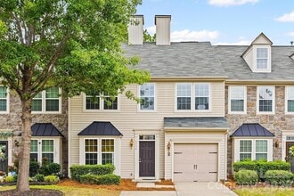 Building Photo - 9736 Springholm Dr