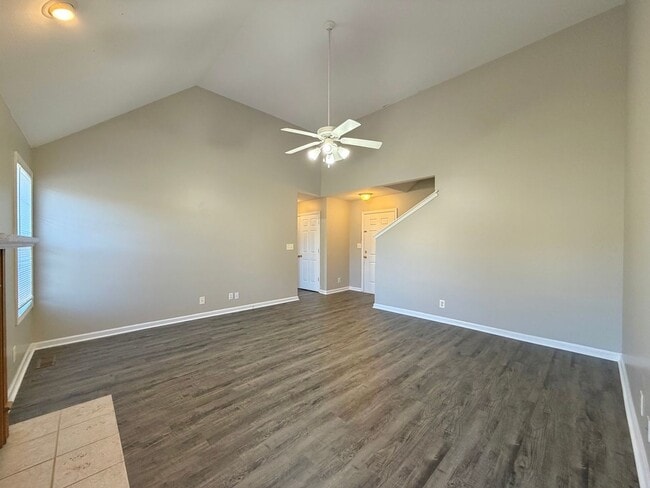 Foto del edificio - 265 Senator Dr