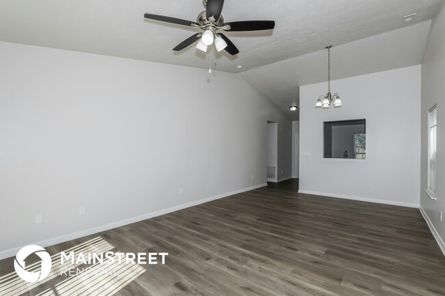 Foto del edificio - 7612 Firecrest Ln