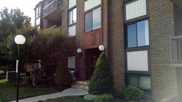 Entrance - 9720 Kingsbridge Dr