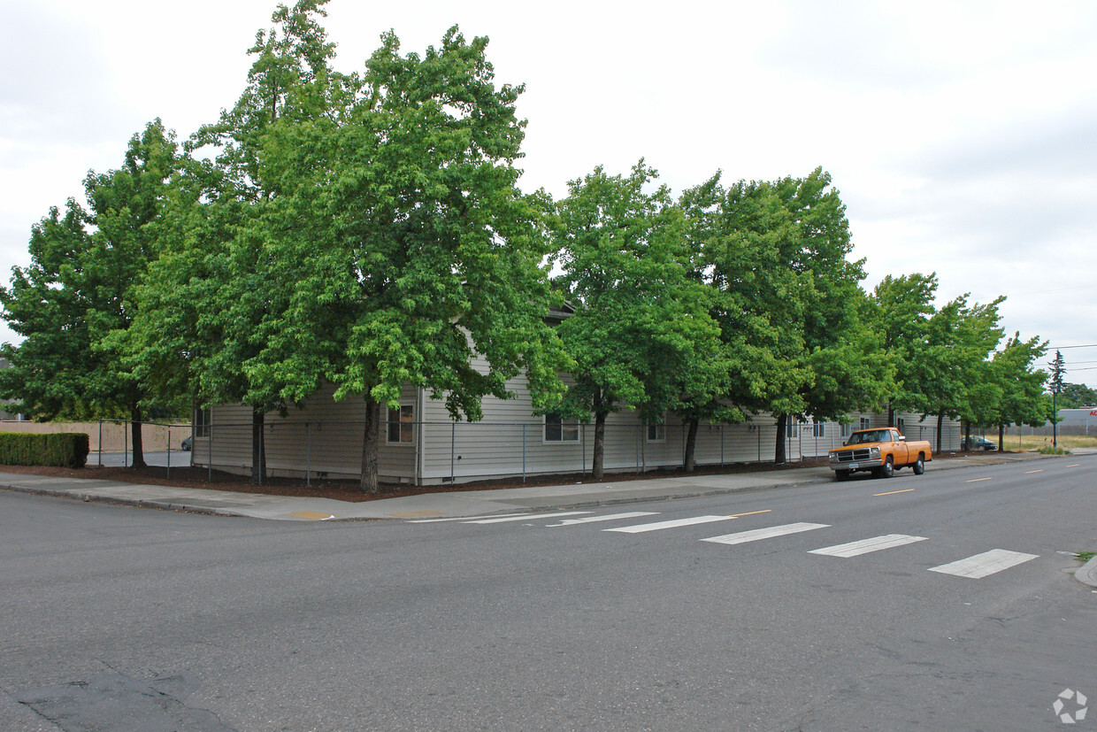 Foto principal - Alberta Street Apartments