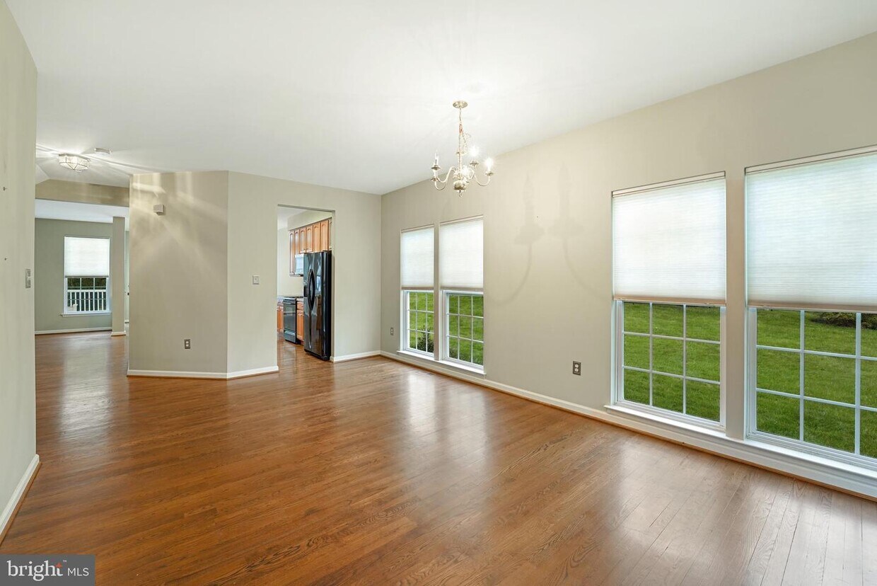 Primary Photo - 407 Kilgrass Terrace