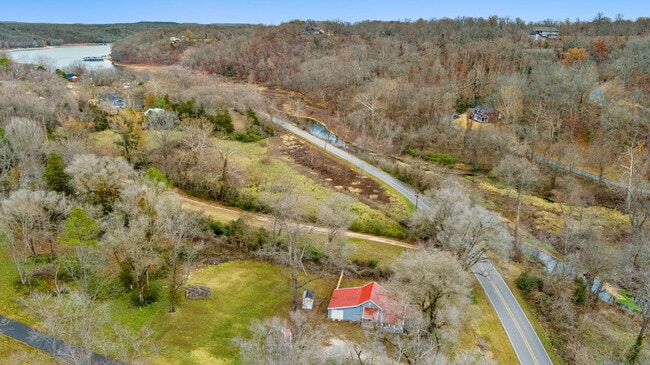 Foto del edificio - 1701 E Old Prairie Creek Rd