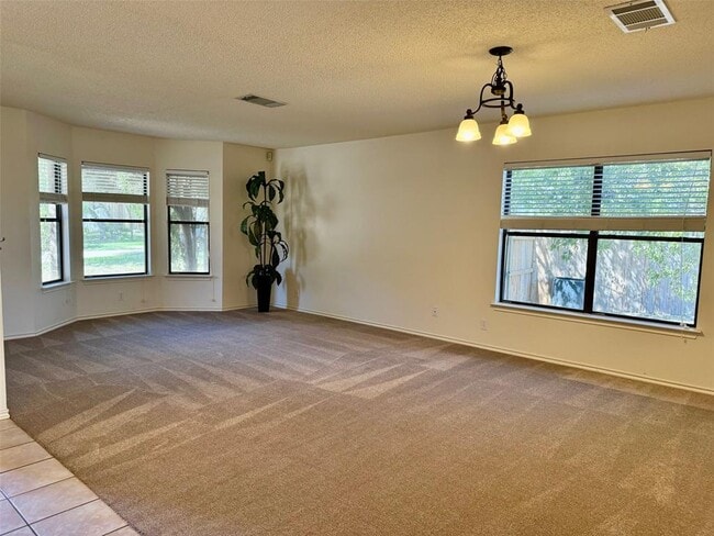 Building Photo - 8405 Axis Dr