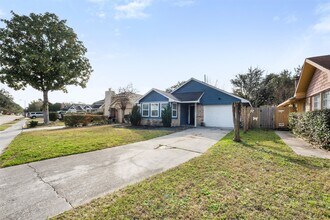 Building Photo - 9327 Golden Sunshine Dr