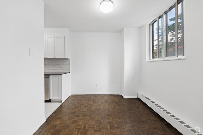 1 chambre, 1 salle de bain - 57 m² - Salle à manger - 80 Cosburn Avenue