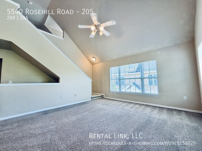 Foto del edificio - 5540 Rosehill Rd