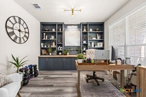 Foto del edificio - 7807 Zircon Dr