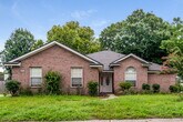 Foto principal - 603 Whitfield Rd