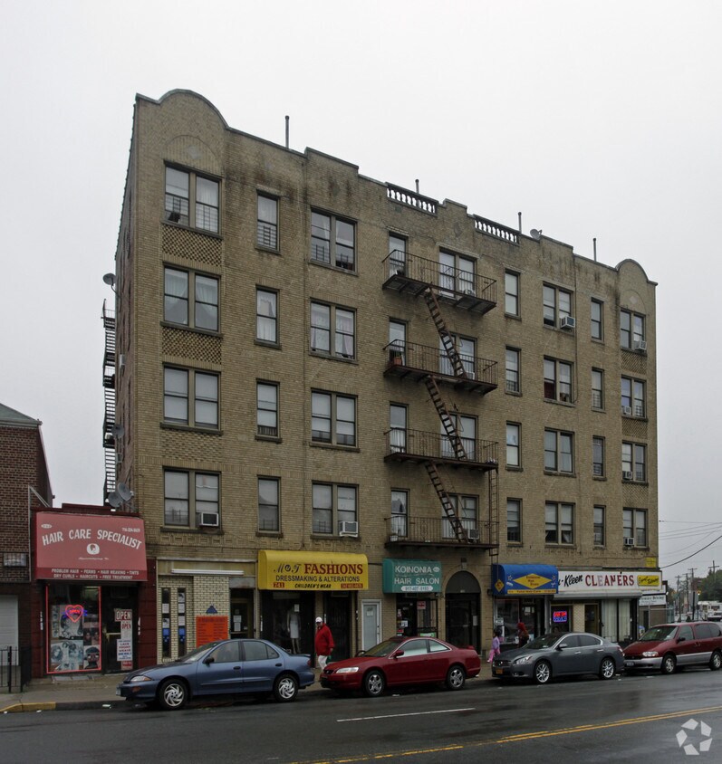 739-747 Nereid ¡alejado - 739-747 Nereid Ave