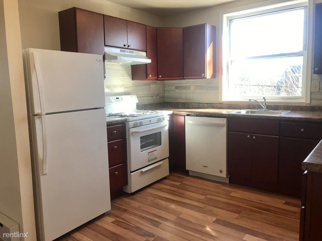 Primary Photo - 2 br, 1 bath Apartment - 1038 Knorr St