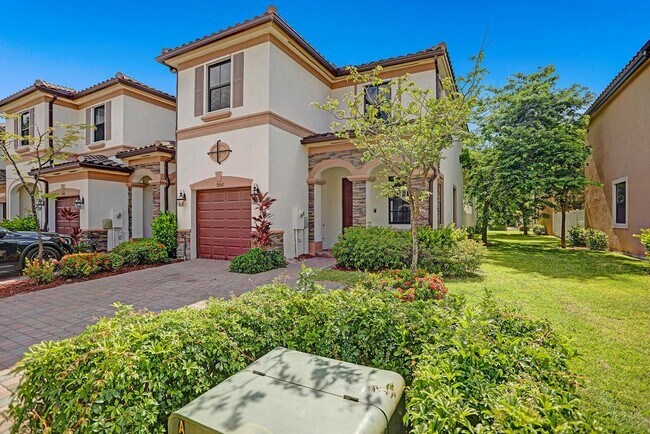 Building Photo - 9352 W 33rd Way