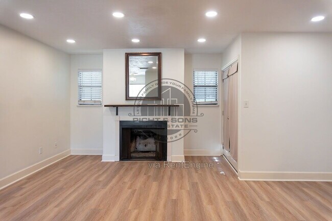 Building Photo - 2781 Grantham Ln