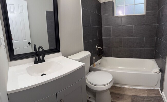 Foto del edificio - Lovely 2 Bed/1Bath Condo for Lease in Doraville