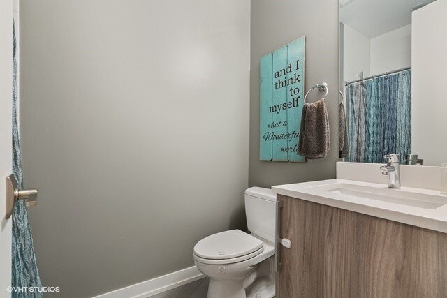 Foto del edificio - 2245 W Armitage Ave